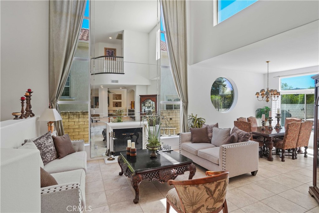 26012 Franklin Lane Stevenson Ranch, CA 91381 - Photo 6 of 41