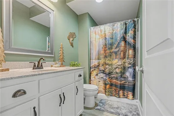 $575,000 | 2406 Northeast 158th Street, Smithville, MO 64089