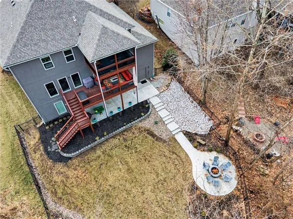 $575,000 | 2406 Northeast 158th Street, Smithville, MO 64089