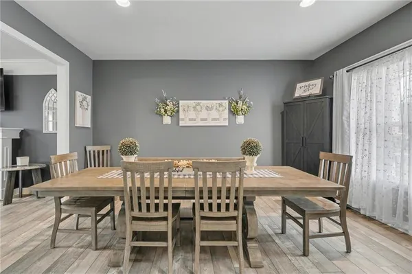 $575,000 | 2406 Northeast 158th Street, Smithville, MO 64089