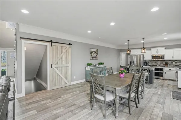 $575,000 | 2406 Northeast 158th Street, Smithville, MO 64089