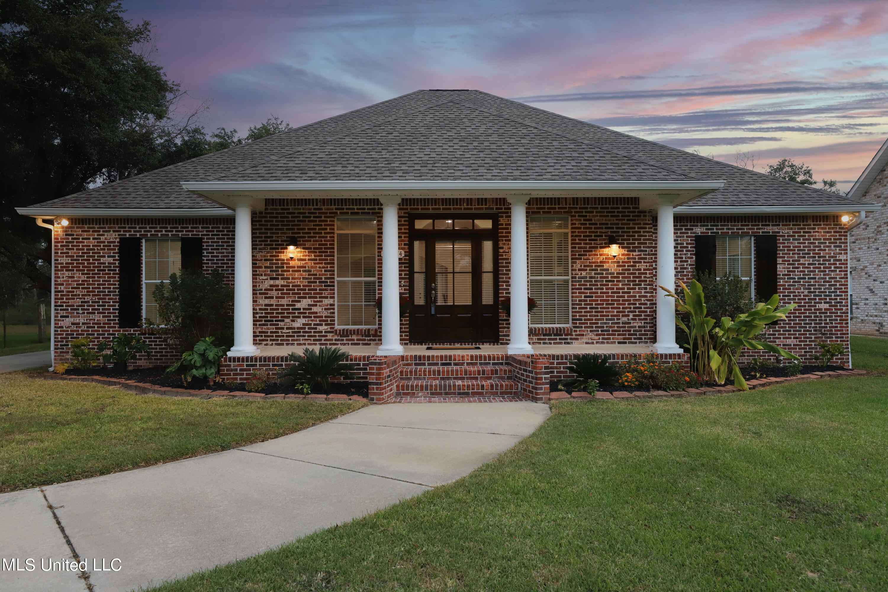 20574 Johnson Road Long Beach, MS 39560 - Photo 1 of 25 Front