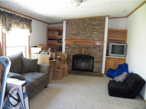 210 Nottingham Road Deerfield, NH 03037 - Photo 5 of 15