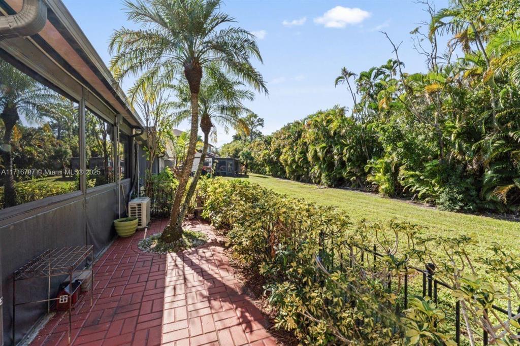 20929 Boca Ridge Drive West Boca Raton, FL 33428 - Photo 8 of 14 GetMedia (8)