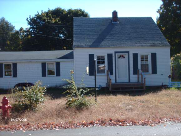 30 Richardson Street Rochester, NH 03867 - Photo 1 of 1