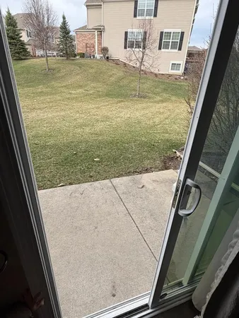 $2,500 | 9911 Williams Drive, Huntley, IL 60142