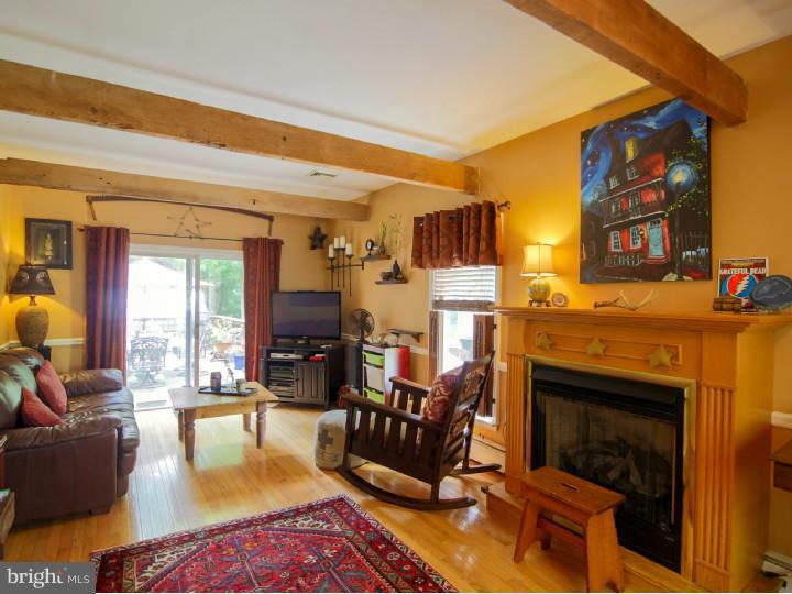 636 Harveys Bridge Road Coatesville, PA 19320 - Photo 2 of 25 Gallery Image 2