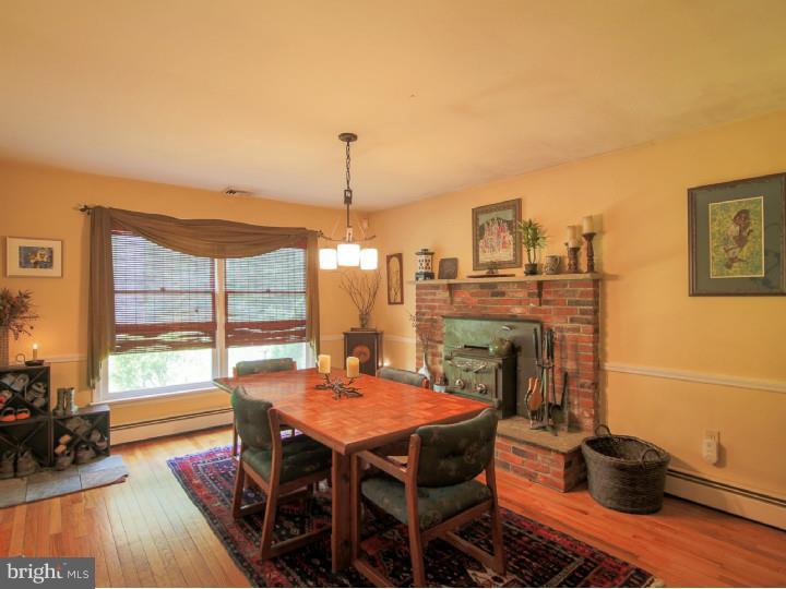 636 Harveys Bridge Road Coatesville, PA 19320 - Photo 9 of 25 Gallery Image 9