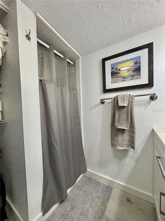 10315 Cortez Road West, Unit 643 Bradenton, FL 34210 - Photo 29 of 52 a bathroom with a shower and a sink