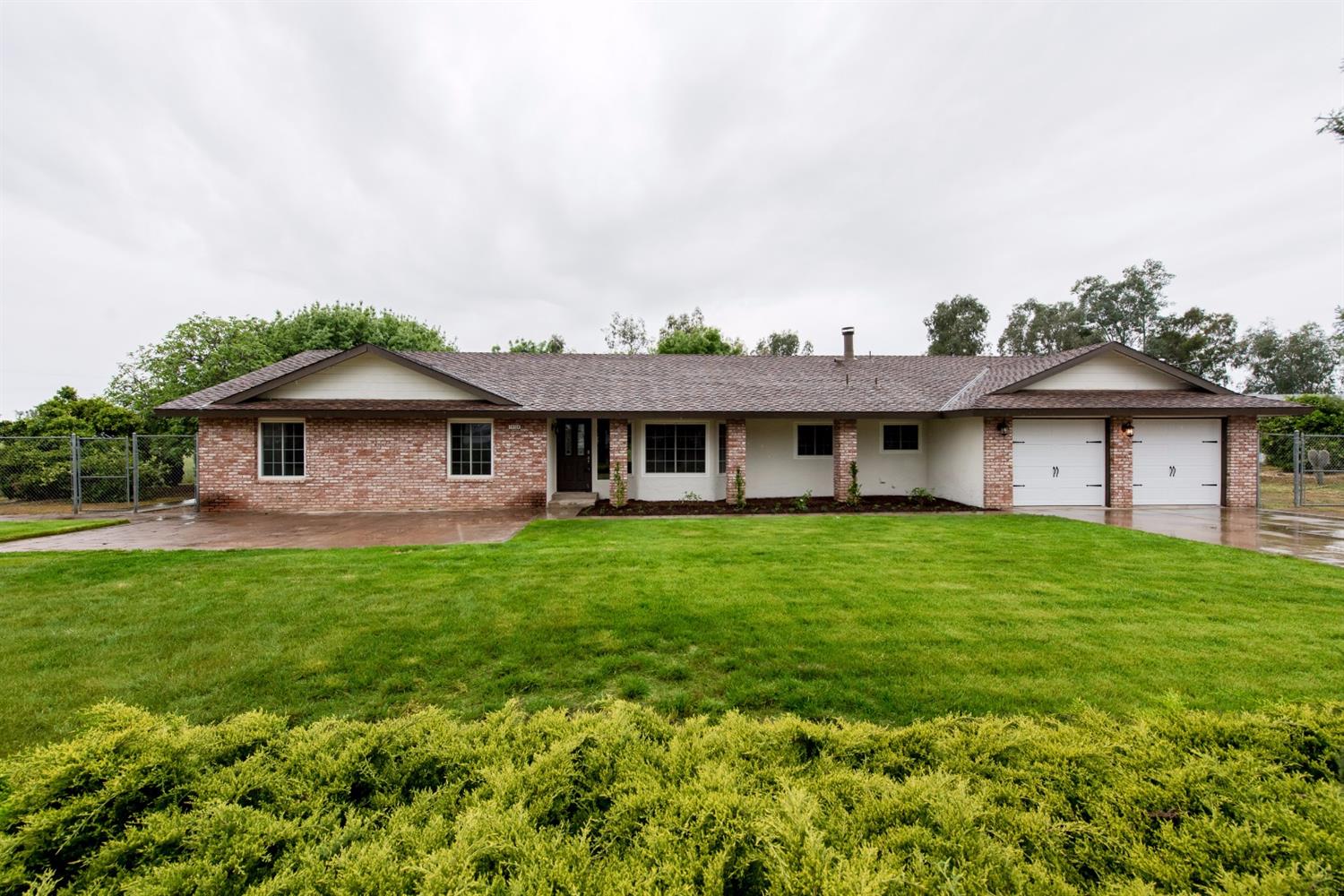 14558 Huntington Road Madera, CA 93636 - Photo 2 of 51 Gallery Image 2