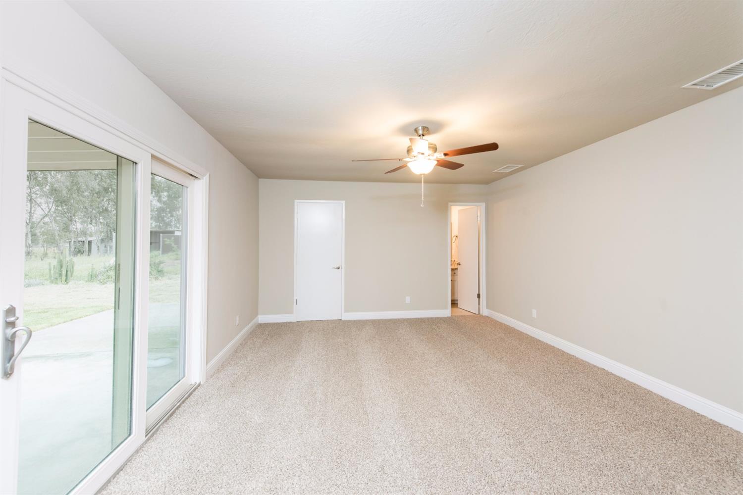 14558 Huntington Road Madera, CA 93636 - Photo 20 of 51 Gallery Image 20