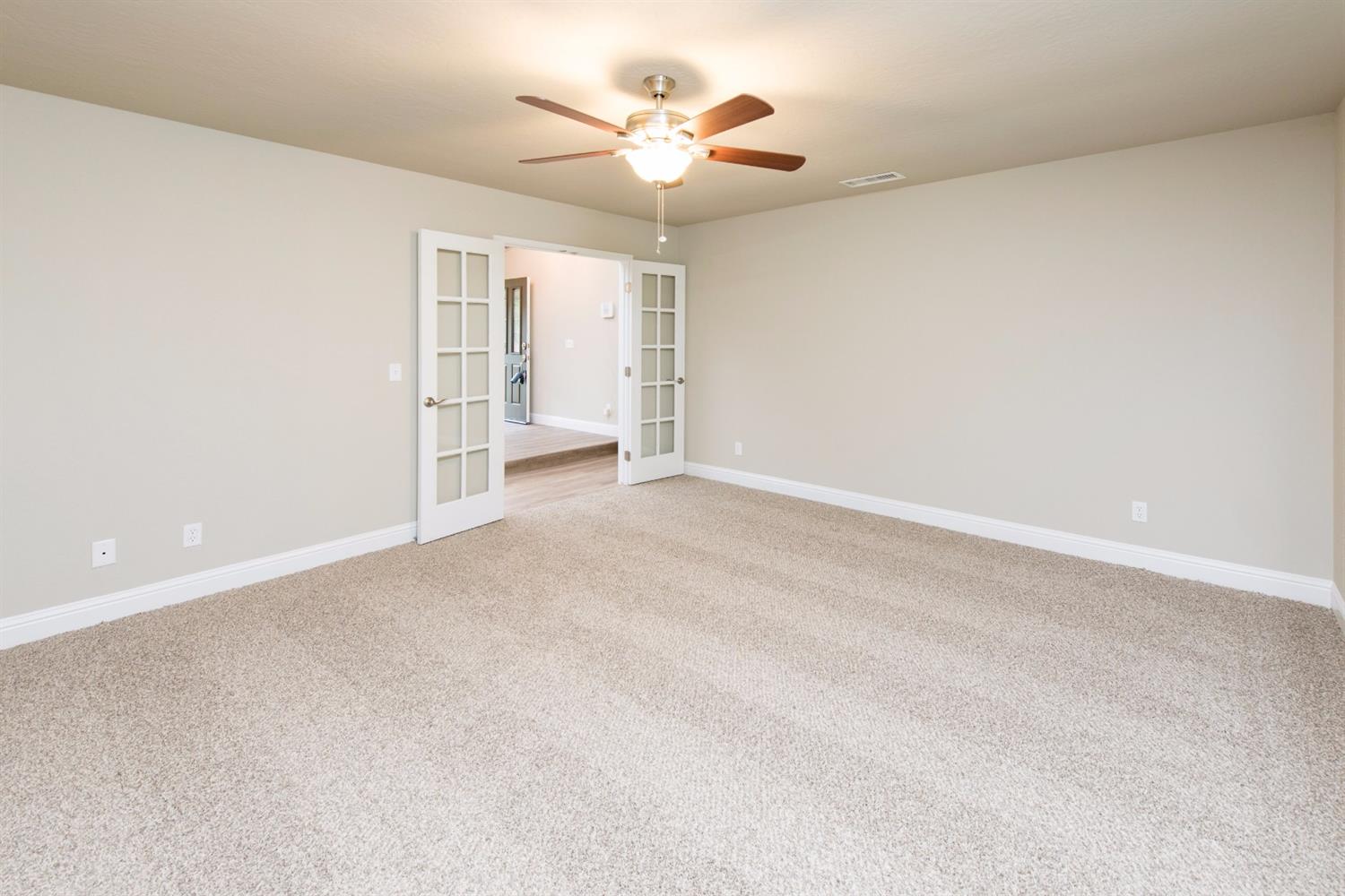 14558 Huntington Road Madera, CA 93636 - Photo 22 of 51 Gallery Image 22