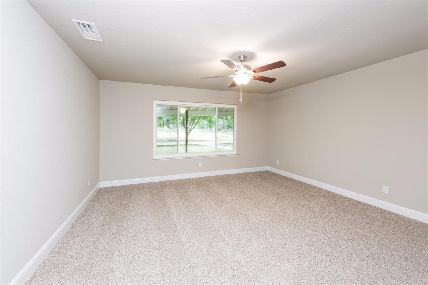 14558 Huntington Road Madera, CA 93636 - Photo 23 of 51 Gallery Image 23