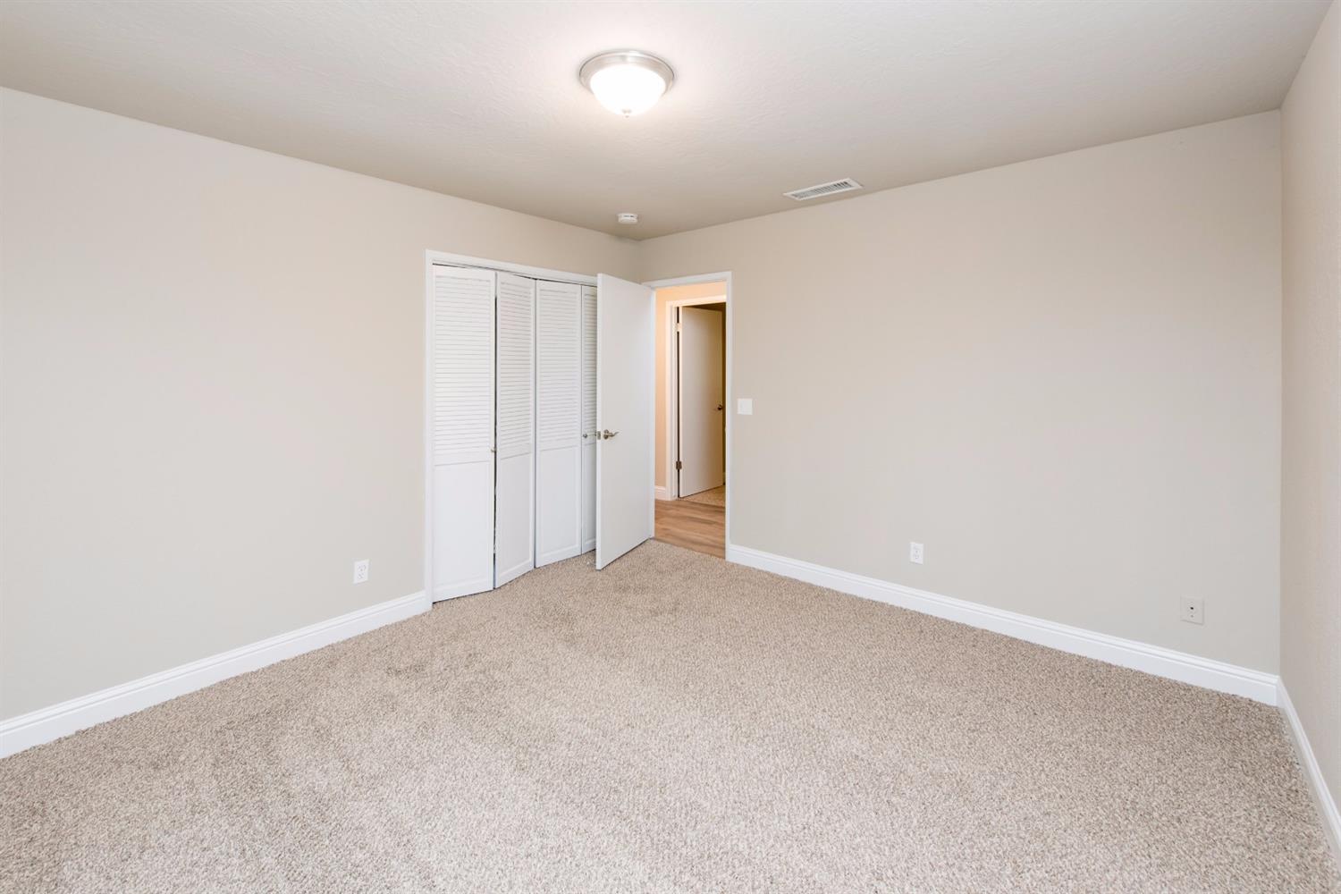 14558 Huntington Road Madera, CA 93636 - Photo 33 of 51 Gallery Image 33