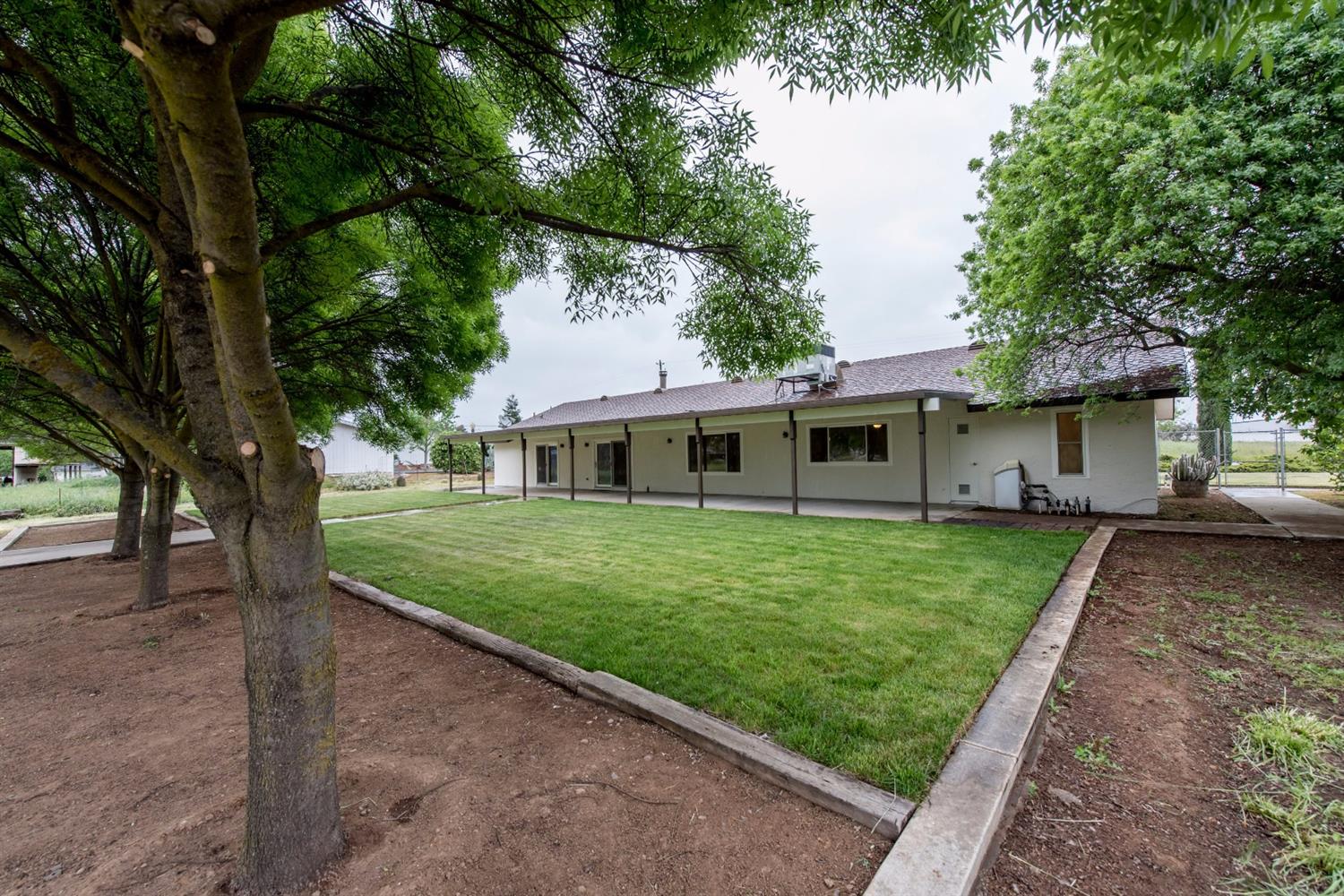 14558 Huntington Road Madera, CA 93636 - Photo 38 of 51 Gallery Image 38