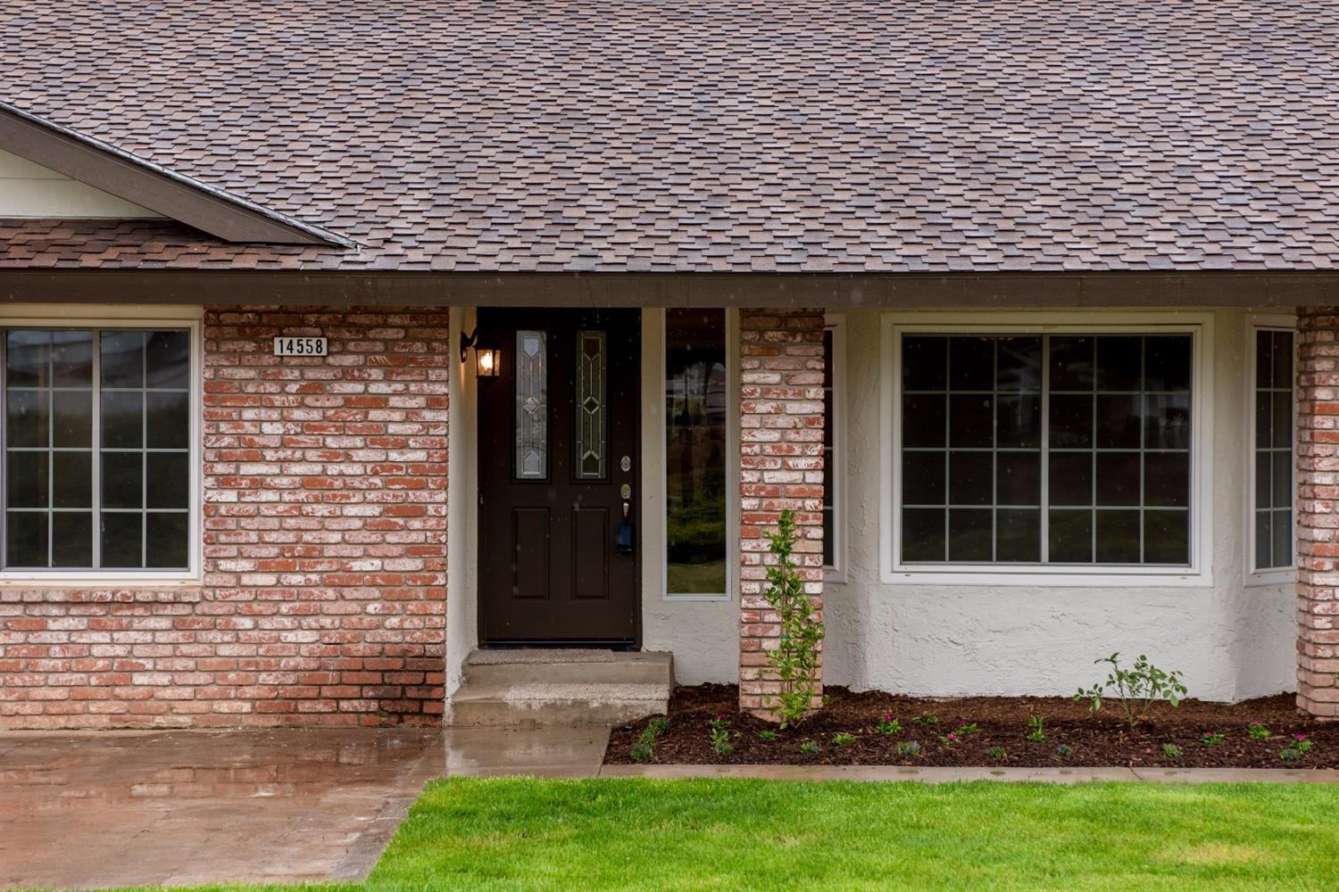 14558 Huntington Road Madera, CA 93636 - Photo 7 of 51 Gallery Image 7