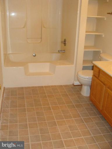 304 Cropp Road Fredericksburg, VA 22406 - Photo 3 of 14 Bath (Master)