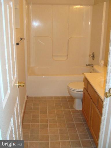 304 Cropp Road Fredericksburg, VA 22406 - Photo 7 of 14 Bath