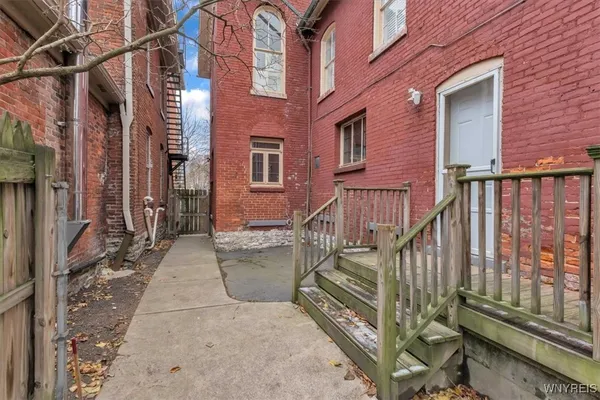 $535,900 | 268 Georgia Street, Buffalo, NY 14201