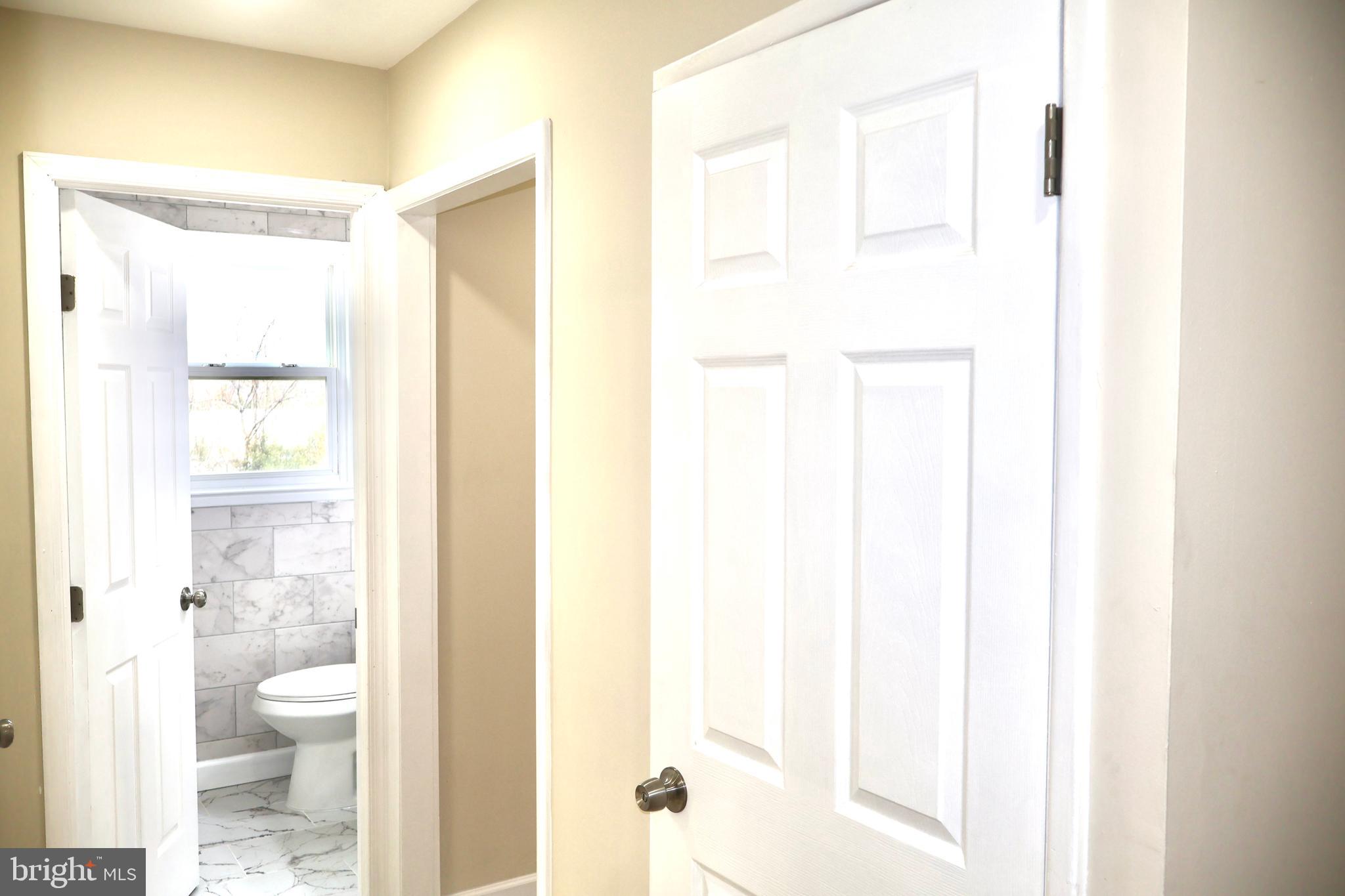 147 Deacon Road Fredericksburg, VA 22405 - Photo 46 of 97 a bathroom with a toilet