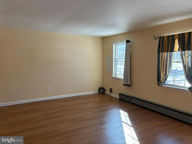 $2,300 | 61 Salem Road, Schwenksville, PA 19473