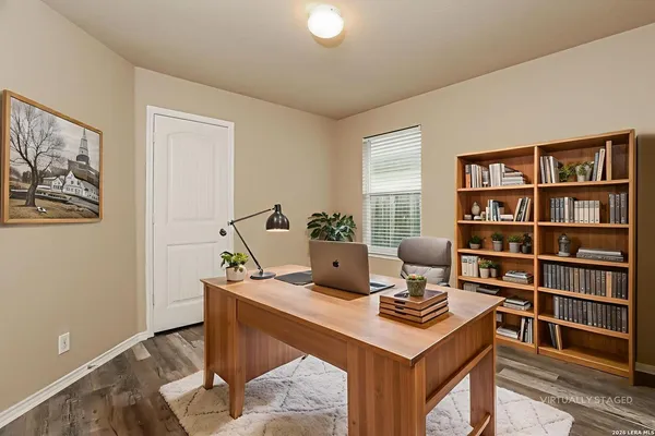 $1,725 | 2530 Live Oak Pass, San Antonio, TX 78244