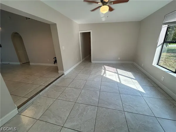 $2,199 | 701 Southwest 9th Avenue, Cape Coral, FL 33991