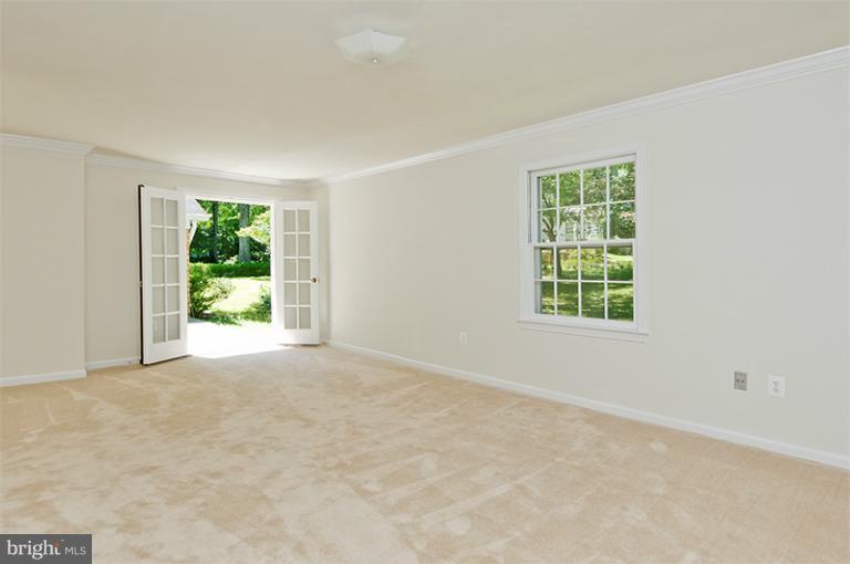 12122 Stirrup Road Reston, VA 20191 - Photo 2 of 29 Bedroom (Master)