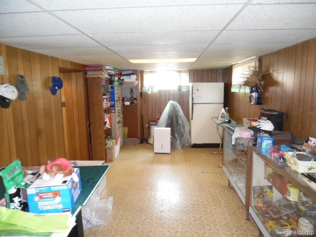 14615 Briar Hill Road Carleton, MI 48117 - Photo 17 of 33 14615 Briar Hill 027.JPG