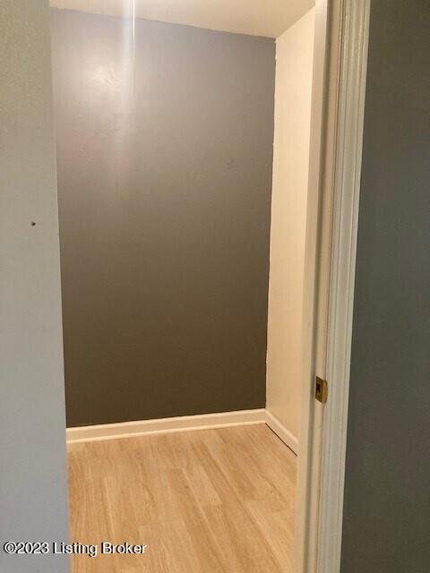 4026 Poplar Level Road, Unit 7 Louisville, KY 40213 - Photo 37 of 46 Second walk-in closet!