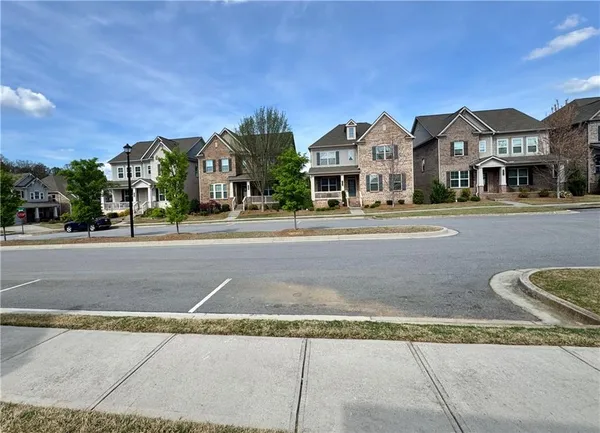 $2,950 | 4924 Sterling Cl, Buford, GA 30518