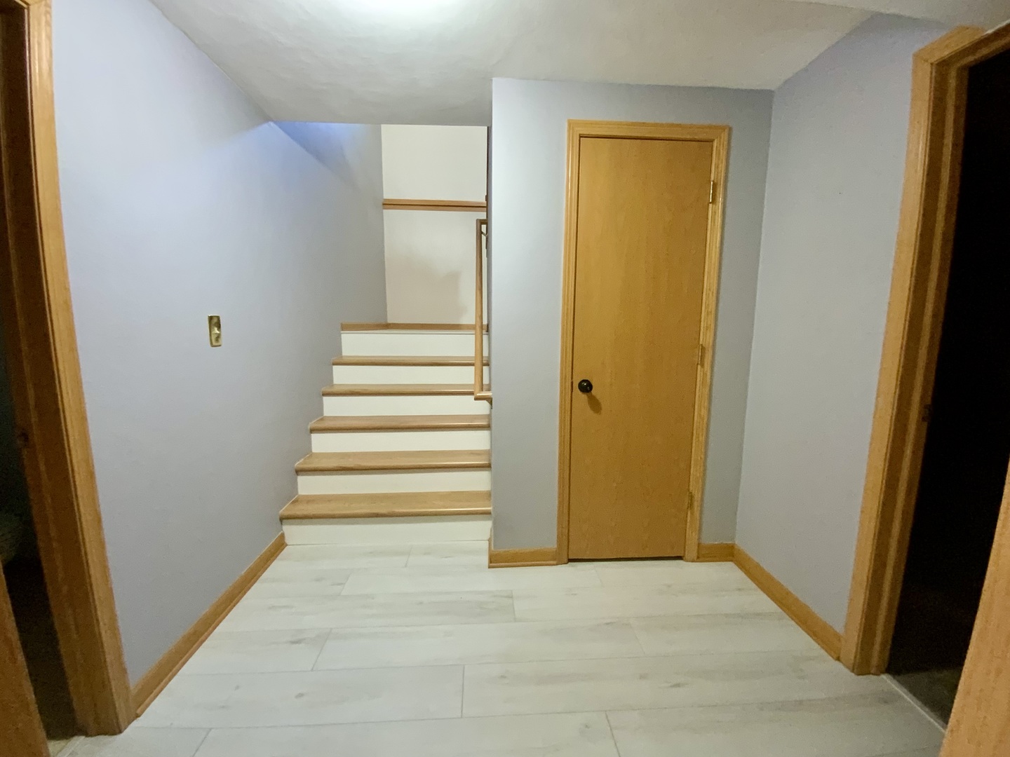 3121 Carefree Drive Rockford, IL 61114 - Photo 24 of 29 a view of entryway