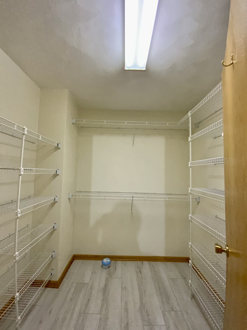 3121 Carefree Drive Rockford, IL 61114 - Photo 10 of 29 a view of a small space