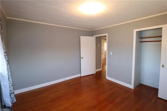 $1,250 | 3255 Ararat Road, Ararat, NC 27007