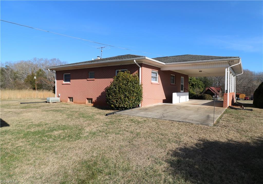 3255 Ararat Road Ararat, NC 27007 - Photo 16 of 16