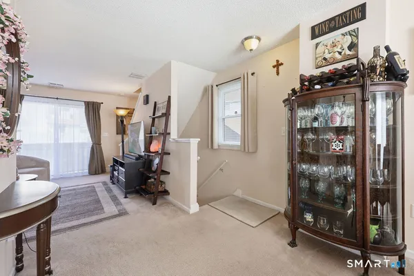 $235,000 | 498 Woodward Avenue, Unit 5, New Haven, CT 06512