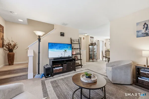 $235,000 | 498 Woodward Avenue, Unit 5, New Haven, CT 06512