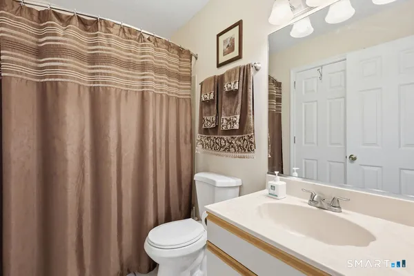 $235,000 | 498 Woodward Avenue, Unit 5, New Haven, CT 06512