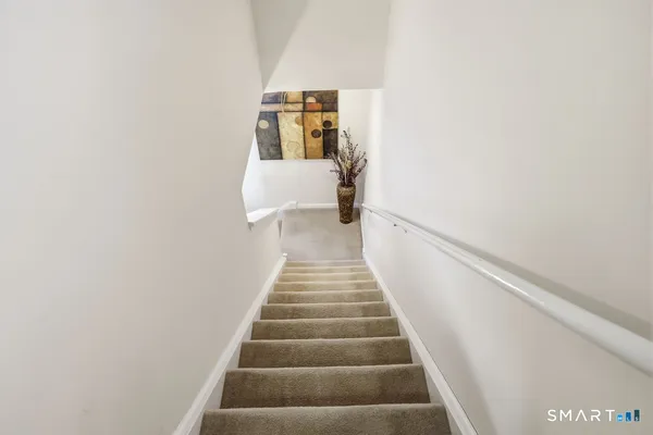 $235,000 | 498 Woodward Avenue, Unit 5, New Haven, CT 06512