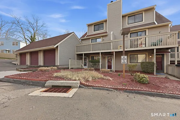 $235,000 | 498 Woodward Avenue, Unit 5, New Haven, CT 06512