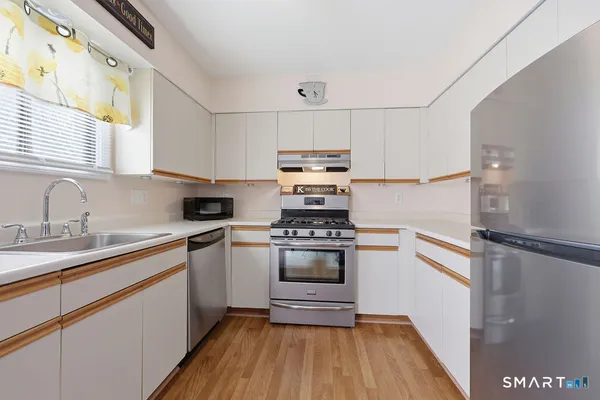 $235,000 | 498 Woodward Avenue, Unit 5, New Haven, CT 06512