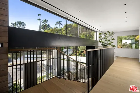 $30,000,000 | Undisclosed Address, Malibu, CA 90265