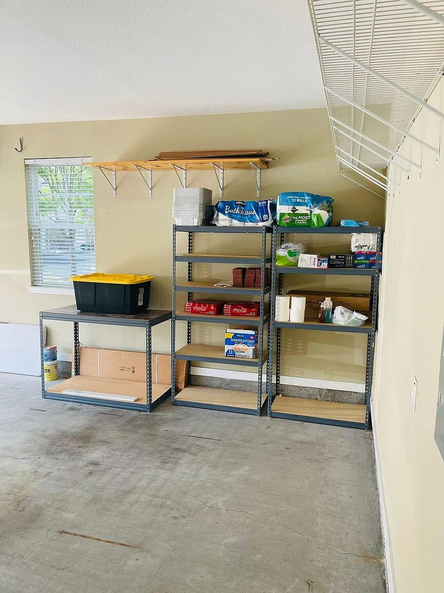 4102 Regency Court Chattanooga, TN 37421 - Photo 28 of 36 Garage