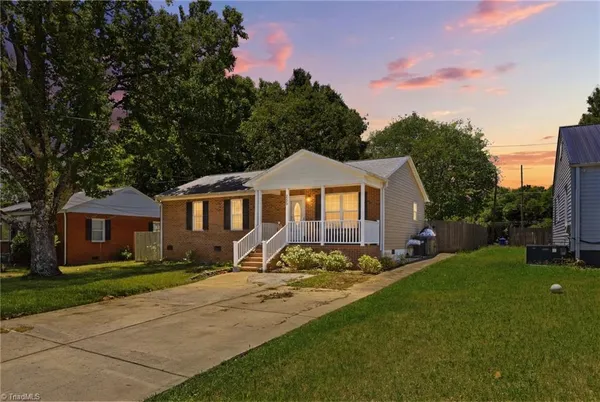 $189,900 | 255 7th Street, Lexington, NC 27292