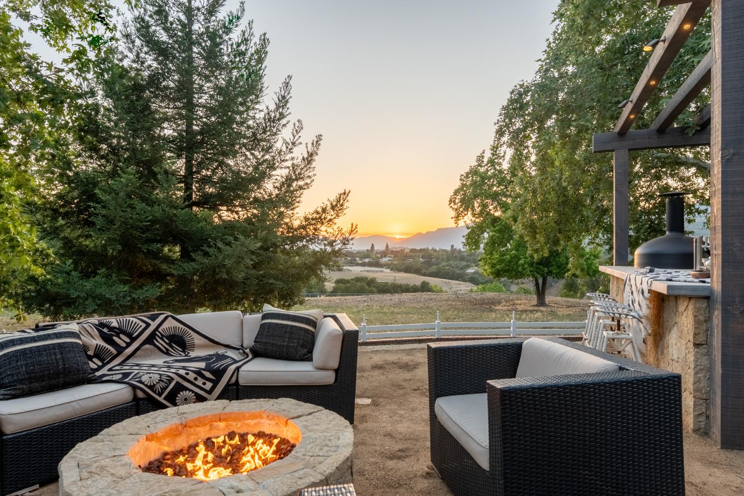 13100 Ojai Santa Paula Road Santa Paula, CA 93060 - Photo 36 of 50