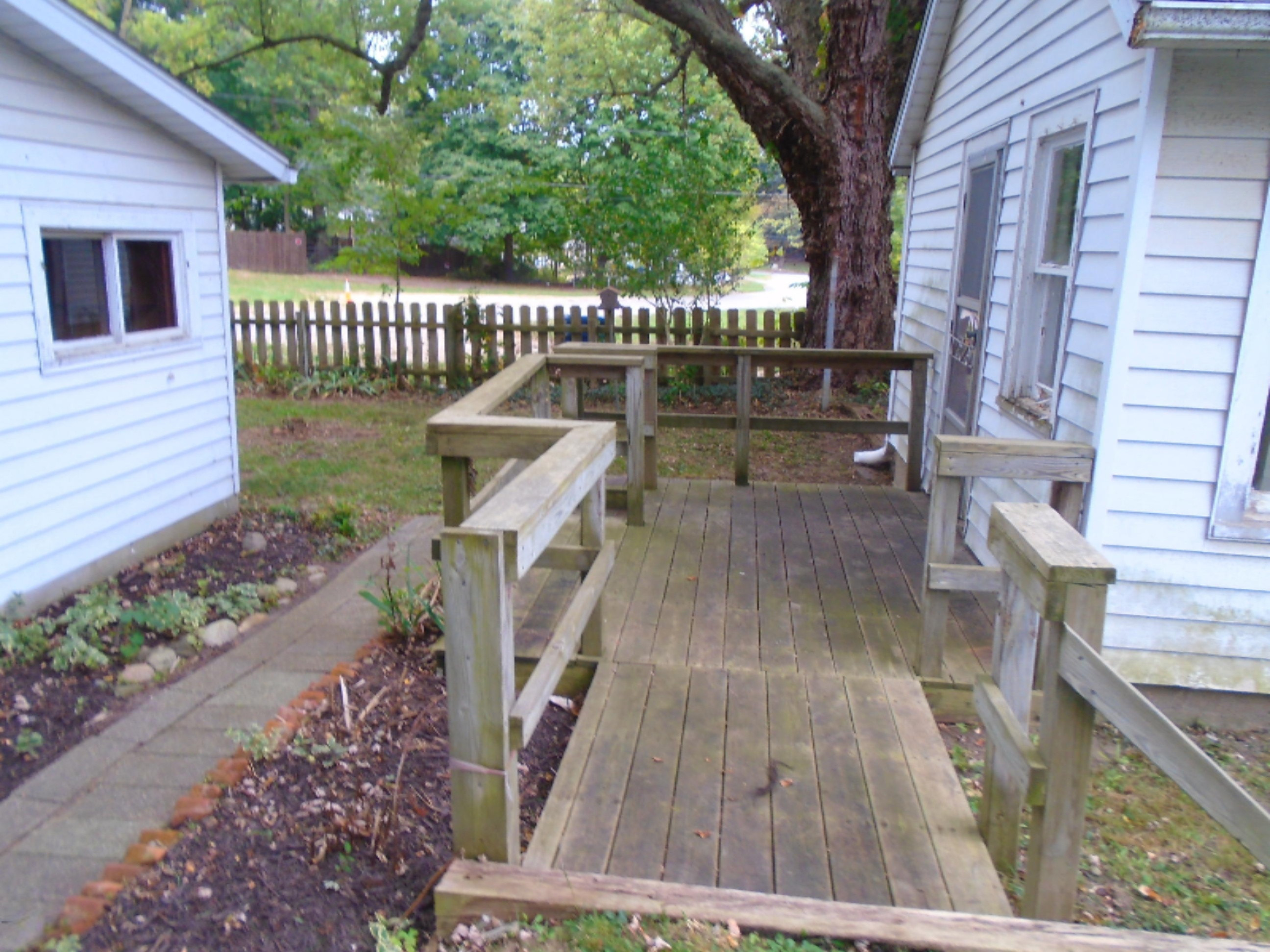1310 Bixby Road Kalamazoo, MI 49048 - Photo 11 of 17 DSC07148
