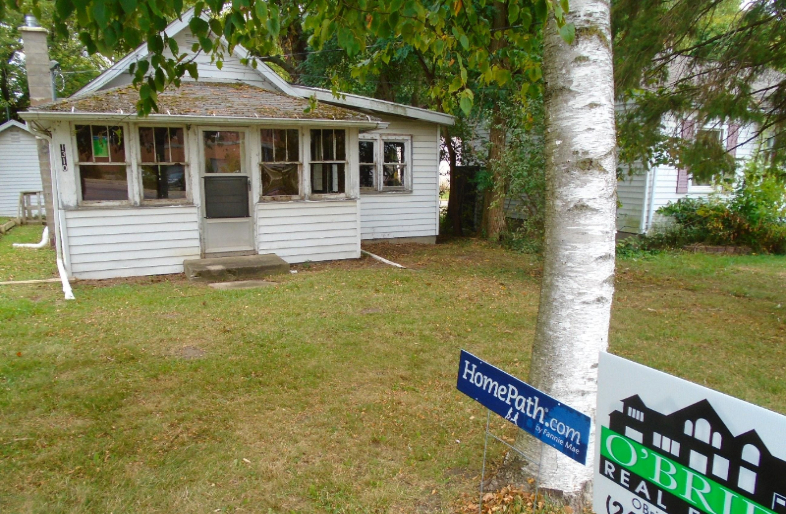 1310 Bixby Road Kalamazoo, MI 49048 - Photo 2 of 17 DSC07136a