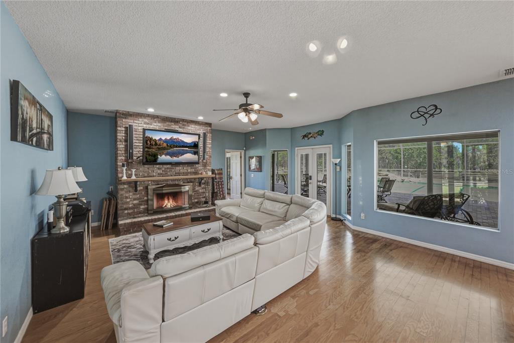 29001 Bayhead Road Dade City, FL 33523 - Photo 13 of 78