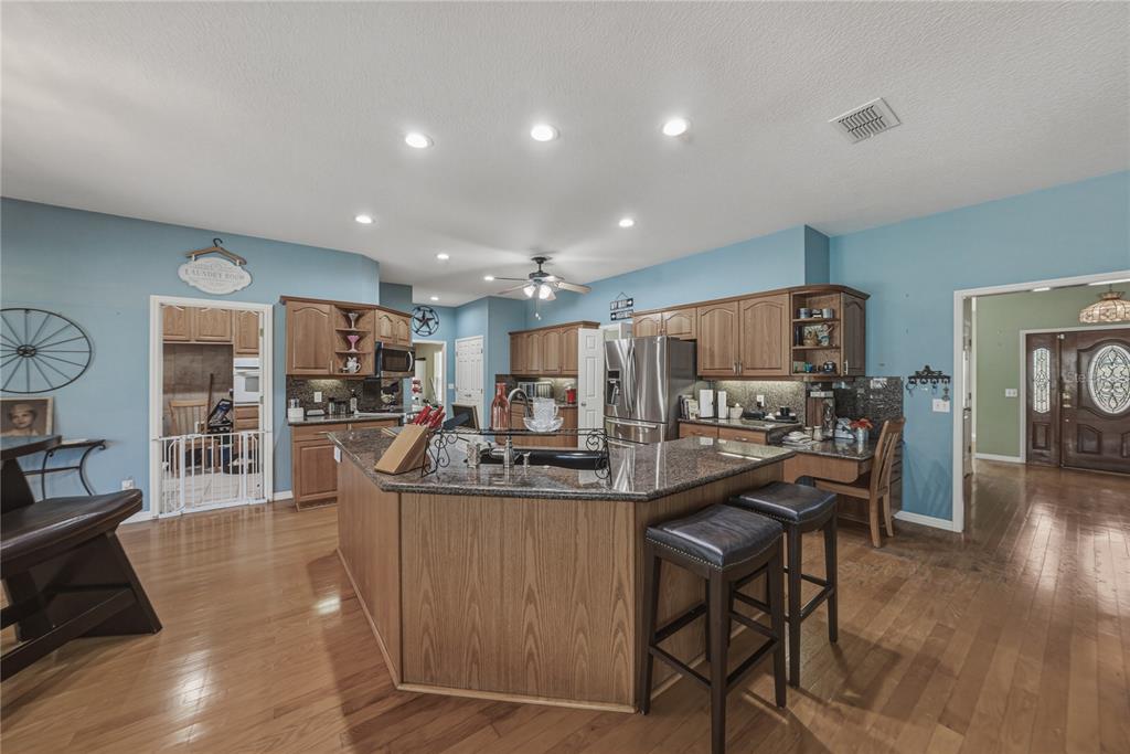 29001 Bayhead Road Dade City, FL 33523 - Photo 17 of 78