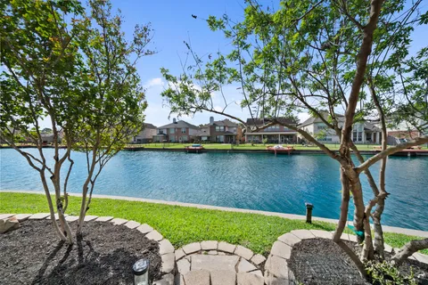 $675,000 | 10103 Lazy Lagoon, Houston, TX 77065